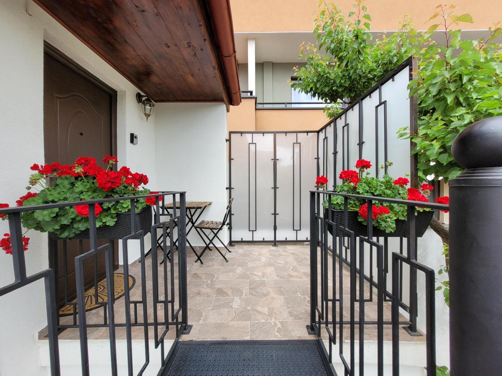 Rose Garden House Apartment Bucureşti Exterior foto